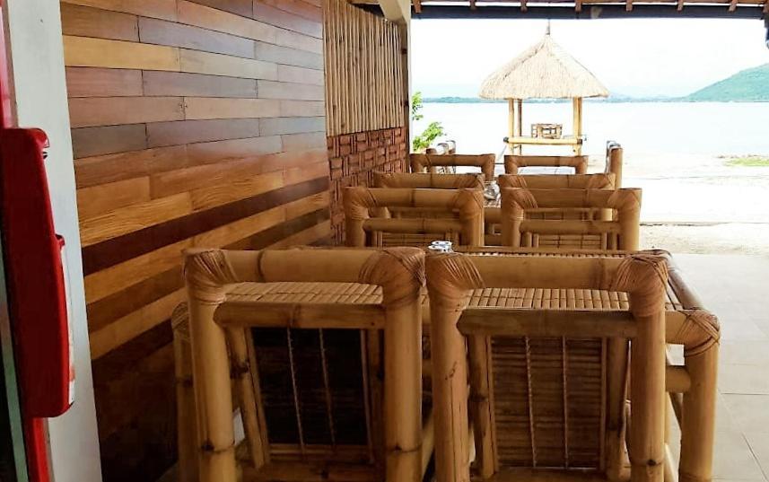Alden Beach House Sekotong Exterior photo
